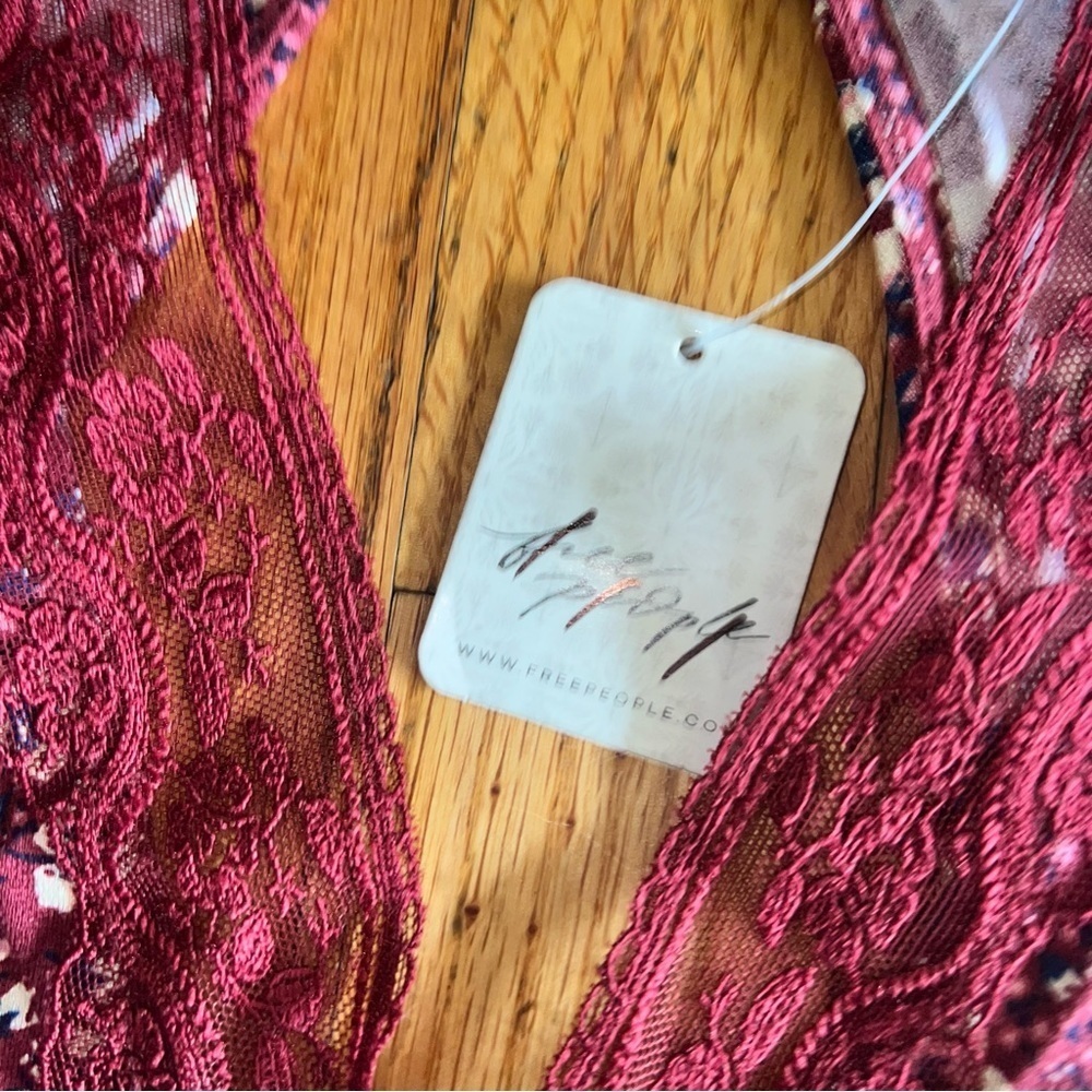 Free People Sweet Talker Floral 90s MinI Dress In Merlot - Picture 10 of 11